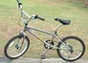 マウンテンバイク用具